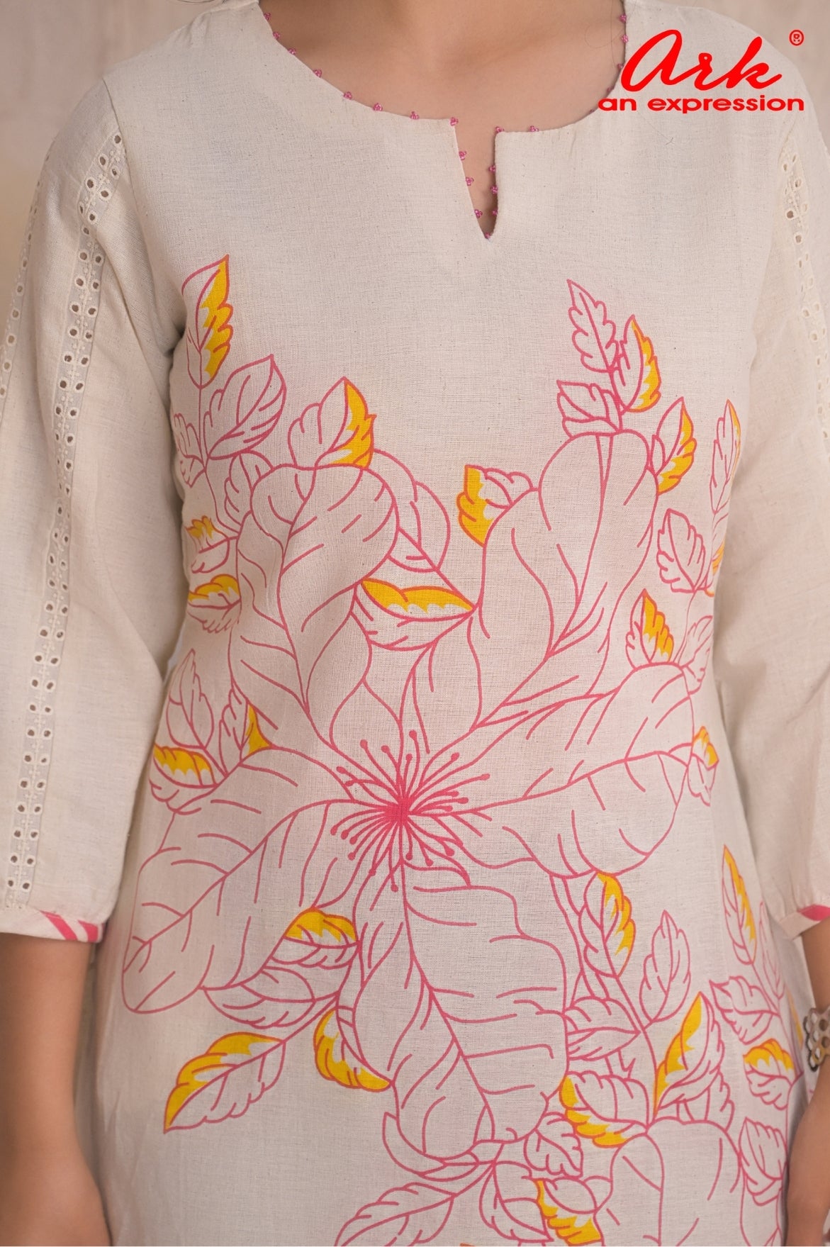 Offwhite Floral Printed Khadi Cotton Kurti with Pink Accents & Lace Sleeve Detailing – M to 3XL
