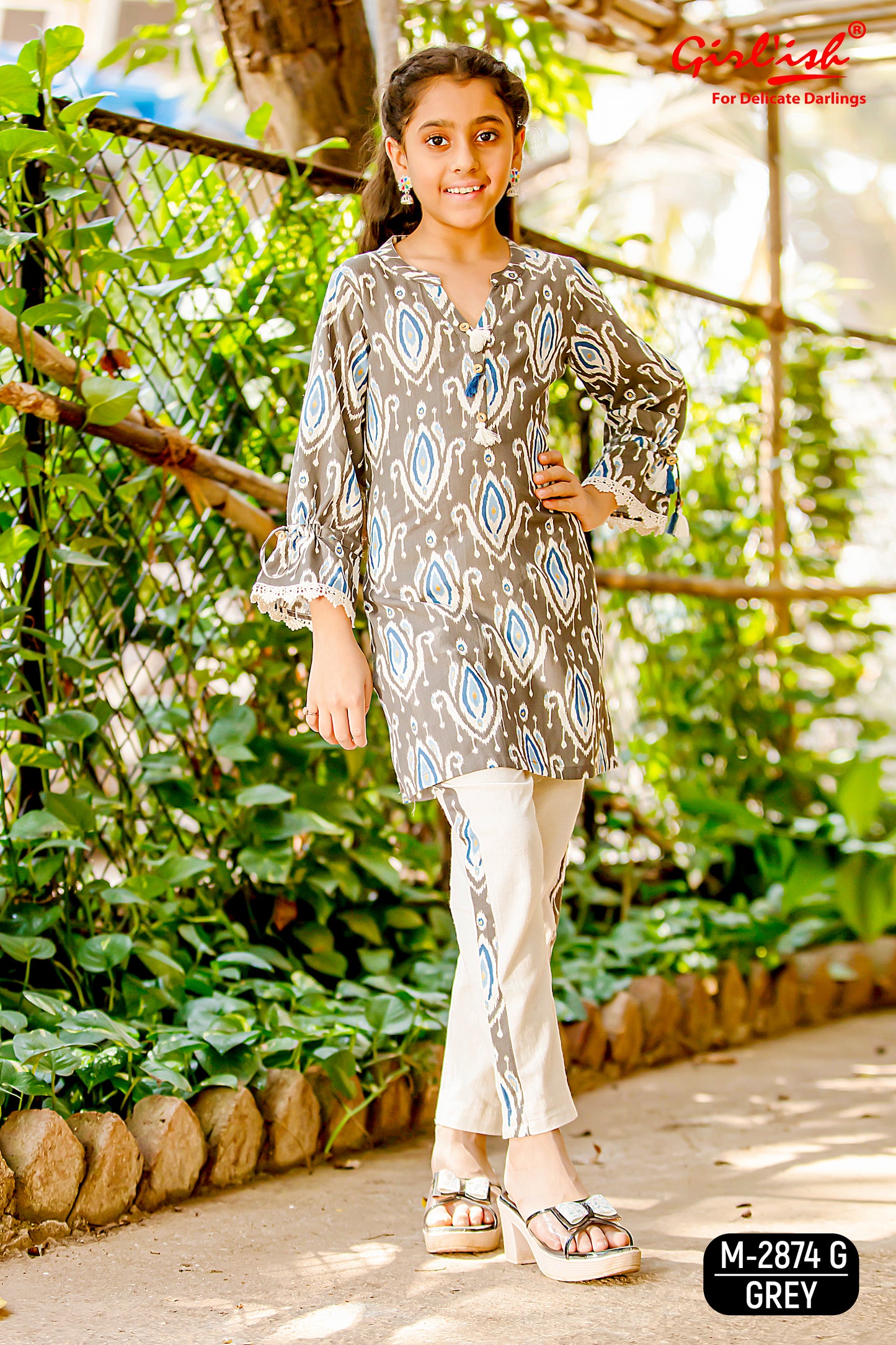 Grey Ikkat Print Cotton Coord Set for Girls with Offwhite Trousers | Summer Casual Wear (8–18 Years) – Label Anju Kumar