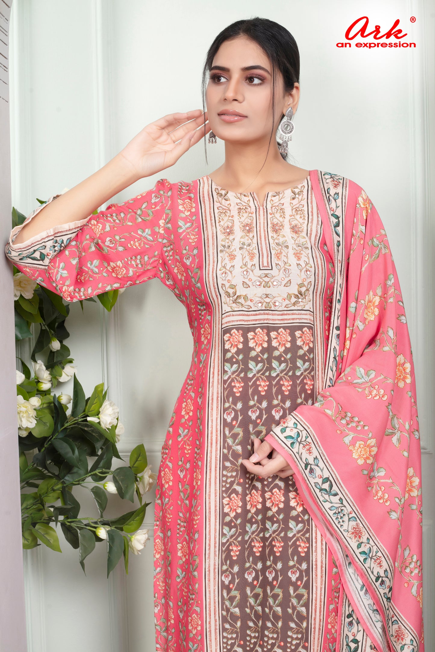 Classy Pink Cotton Suit Set with Elegant Printed Dupatta