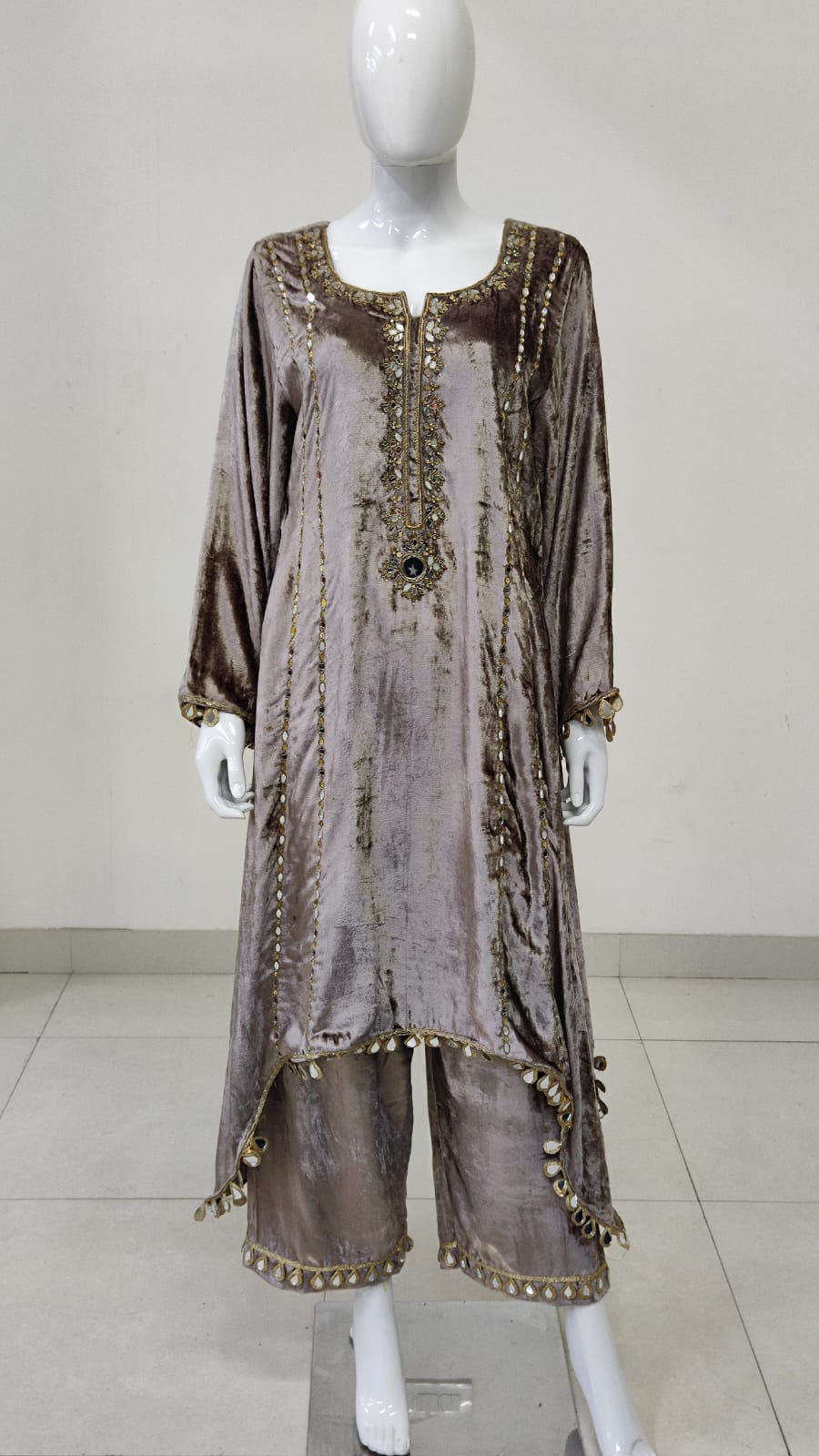 Velvet Coord Set with Mirror Hand Work