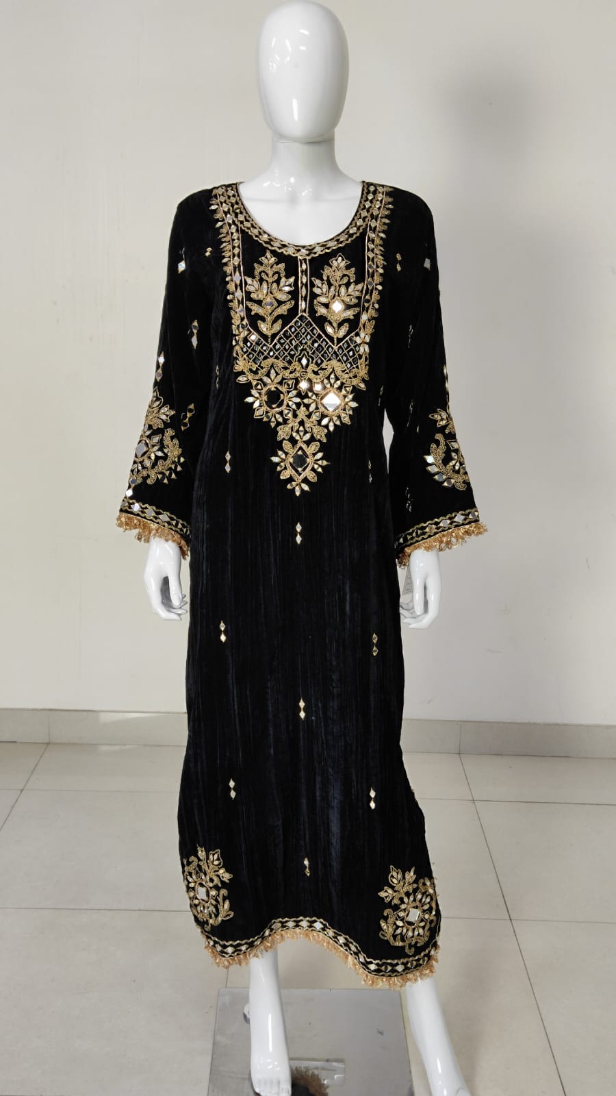Black Velvet Long Kaftaan Dress with Hand Mirror Work – Women’s Party & Winter Wear | Label Anju Kumar