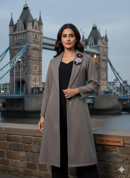 Grey Woollen 3-Piece Winter Dress Set with Tweed Long Jacket – Women’s Winter Ethnic Wear